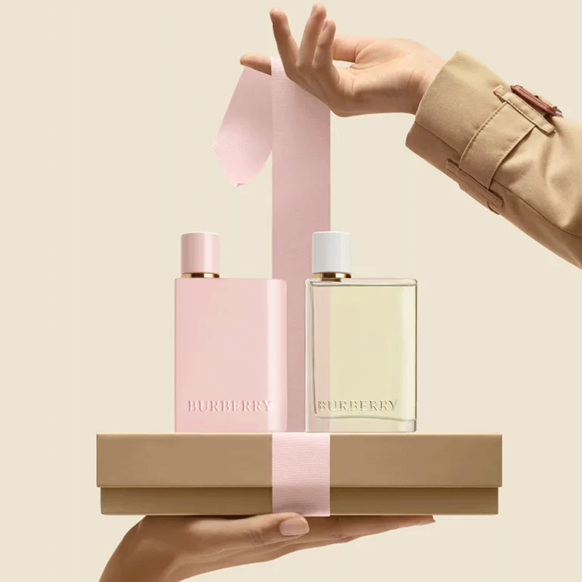 Burberry Her Elixir de Parfum - Perfume Feminino - Imagem 4